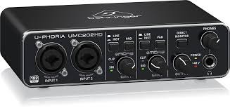 Behringer UMC202HD